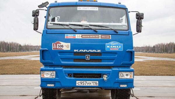 Xe tải KamAZ “không người lái” - Sputnik Việt Nam