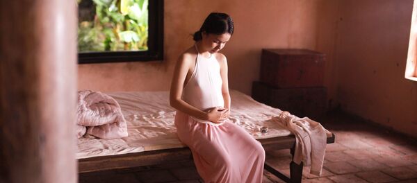 Cảnh quay nhạy cảm của Trà My trong phim Vợ ba - Sputnik Việt Nam