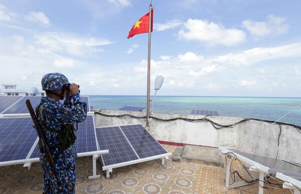 Quân bài Biển Đông: Sóng ngầm mạnh mẽ, các nước ASEAN không cam chịu trước Trung Quốc? Quân bài Biển Đông: Sóng ngầm mạnh mẽ, các nước ASEAN không cam chịu trước Trung Quốc? - Sputnik Việt Nam