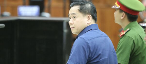 Bị cáo Phan Văn Anh Vũ tại phiên toà ngày 27/5/2019. Bị cáo Phan Văn Anh Vũ tại phiên toà ngày 27/5/2019. - Sputnik Việt Nam