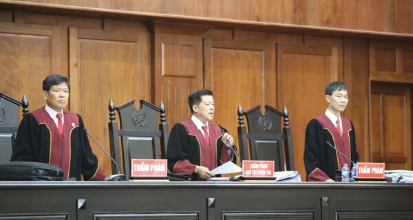 Vũ 'nhôm' cãi phăng, khẳng định: Bị cáo rất thật thà - Sputnik Việt Nam