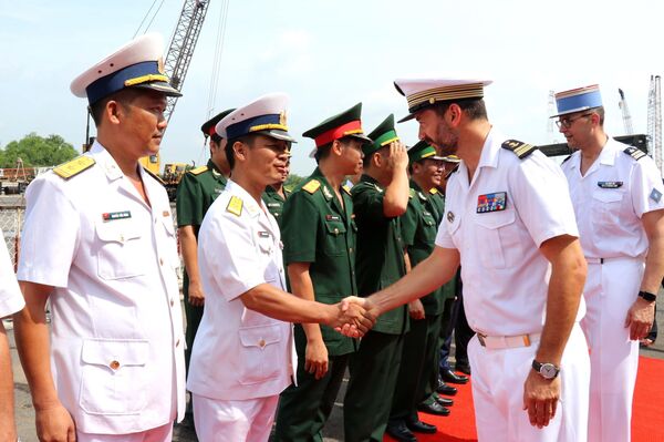 Chiến hạm phòng không tối tân của Pháp thăm Việt Nam - Sputnik Việt Nam