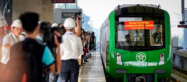 Đường sắt Cát Linh - Hà Đông do tổng thầu Trung Quốc thực hiện đã nhiều lần chậm tiến độ. - Sputnik Việt Nam