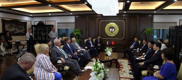 Đại diện Bộ Khoa học và Giáo dục đại học Liên bang Nga và Bộ giáo dục và đào tạo Việt Nam làm việc - Sputnik Việt Nam