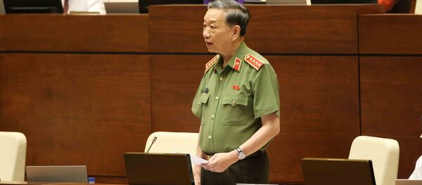 Đại tướng, Bộ trưởng Bộ Công an Tô Lâm trả lời chất vấn của đại biểu Quốc hội.  - Sputnik Việt Nam