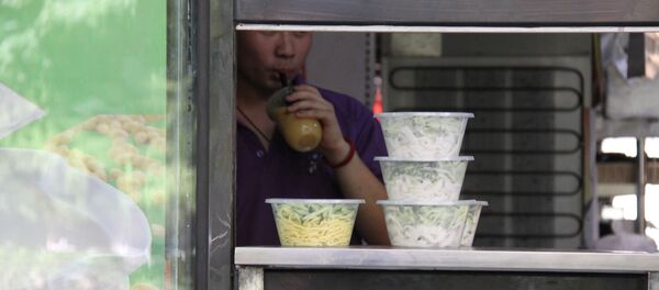 Giao đồ ăn ở Trung Quốc  - Sputnik Việt Nam