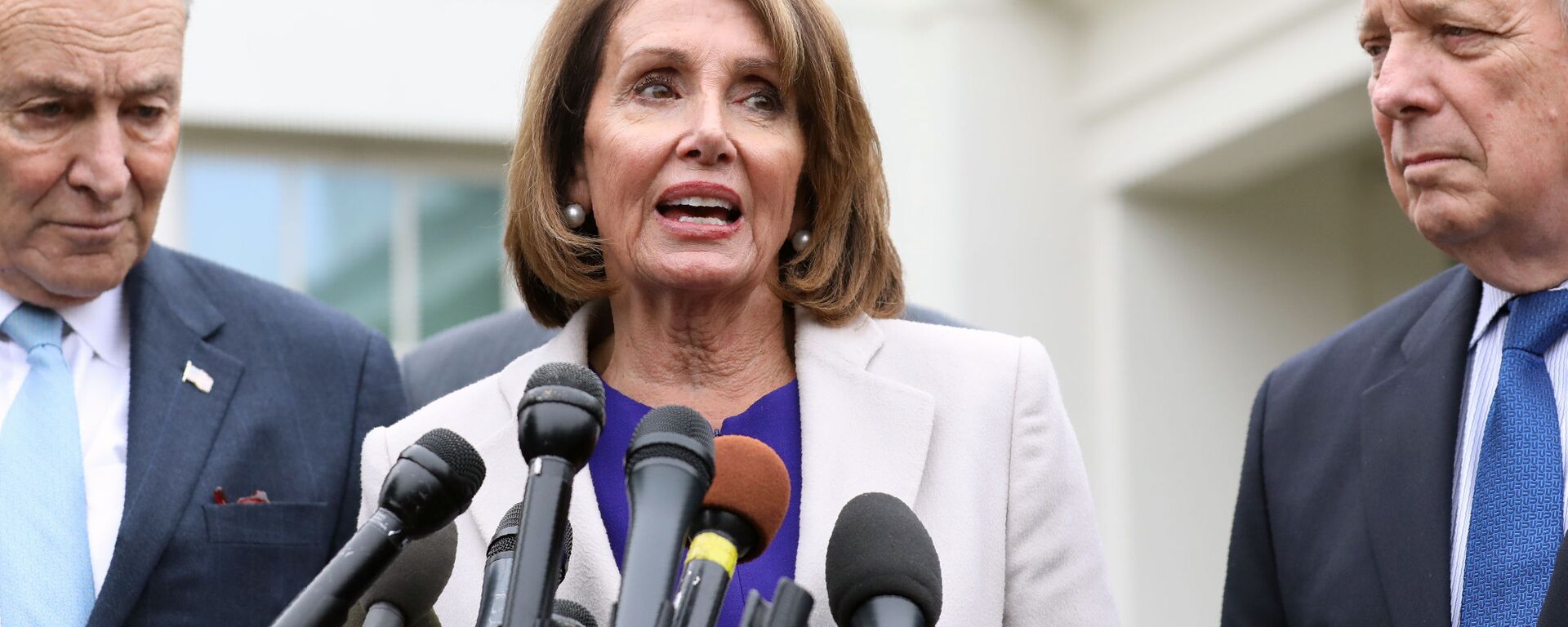 Chủ tịch Hạ viện của Quốc hội Hoa Kỳ, bà Nancy Pelosi - Sputnik Việt Nam, 1920, 31.07.2022