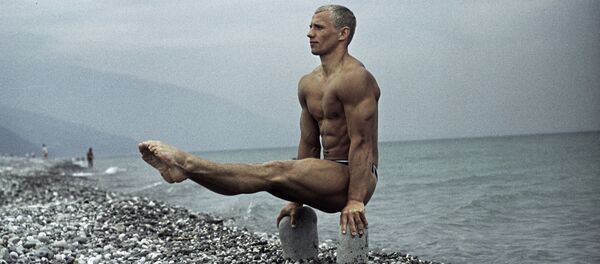 Vận động viên Huy chương bạc (1965) và Huy chương đồng (1966) Cúp điền kinh Liên Xô Sergei Diomidov, năm 1968 Vận động viên Huy chương bạc (1965) và Huy chương đồng (1966) Cúp điền kinh Liên Xô Sergei Diomidov, năm 1968 - Sputnik Việt Nam