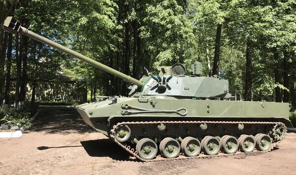 Chuyên gia: pháo tự hành Lotos tăng cường khả năng chiến đấu của Lực lượng nhảy dù Nga - Sputnik Việt Nam