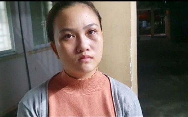 Dân nói Thiếu úy CSGT giơ tiền và đuổi những người đứng gần xe công vụ sau khi tông chết người - Sputnik Việt Nam