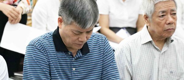 Bị cáo Nguyễn Ngọc Sự, sinh năm 1957, nguyên Chủ tịch Hội đồng thành viên Vinashin tại phiên tòa Bị cáo Nguyễn Ngọc Sự, sinh năm 1957, nguyên Chủ tịch Hội đồng thành viên Vinashin tại phiên tòa - Sputnik Việt Nam