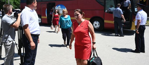 Cư dân DNR: Nhận hộ chiếu Nga là nhận được sự bảo vệ - Sputnik Việt Nam