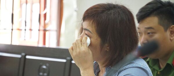 Bà Nguyễn Thị Nga, nữ tài xế BMW gây tai nạn ở Hàng Xanh Bà Nguyễn Thị Nga, nữ tài xế BMW gây tai nạn ở Hàng Xanh - Sputnik Việt Nam