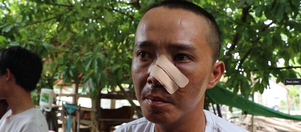 Anh Phạm Hồng Cấp nói rằng đã gọi công an 2 lần mà không thấy công an đâu - Sputnik Việt Nam