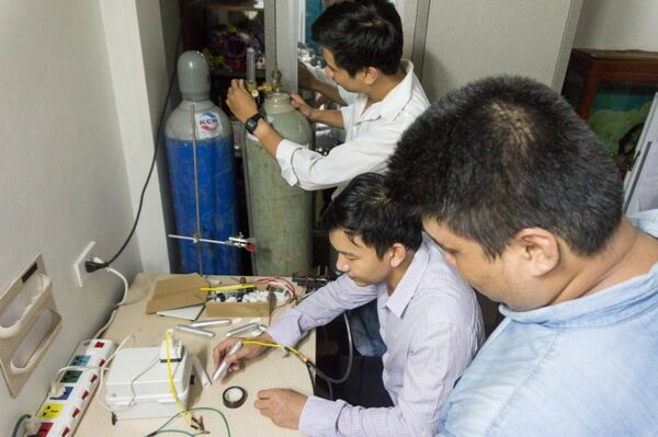 Nhóm nghiên cứu Nga-Việt dự định tranh luận với Einstein Nhóm nghiên cứu Nga-Việt dự định tranh luận với Einstein - Sputnik Việt Nam