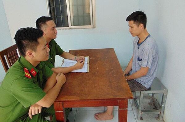 Nữ DJ 19 tuổi bị người yêu sát hại: Lần sau dậy sớm mà cơm nước - Sputnik Việt Nam