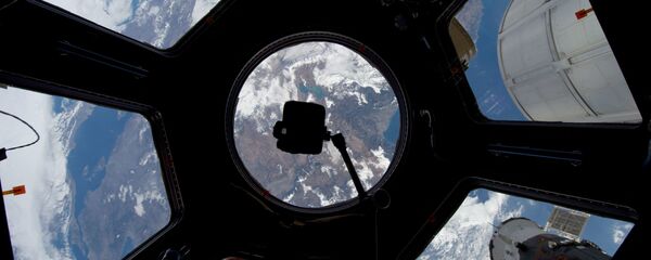 ISS ISS - Sputnik Việt Nam