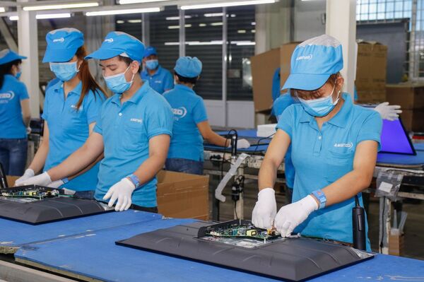 Bộ Công an đang điều tra những nghi vấn liên quan đến việc Asanzo bán hàng Trung Quốc đội lốt hàng Việt Bộ Công an đang điều tra những nghi vấn liên quan đến việc Asanzo bán hàng Trung Quốc đội lốt hàng Việt - Sputnik Việt Nam