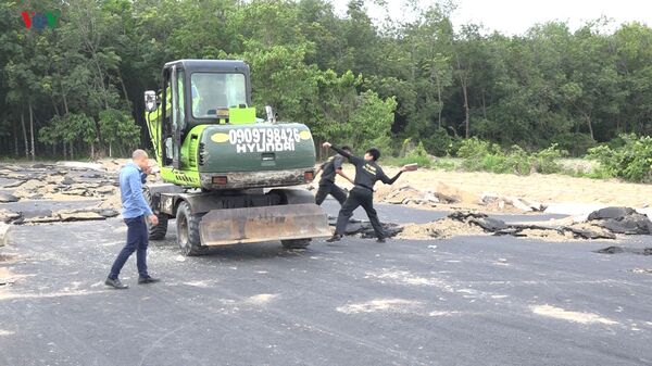 Vì sao địa ốc Alibaba sống lâu và nhờn pháp luật đến thế? Vì sao địa ốc Alibaba sống lâu và nhờn pháp luật đến thế? - Sputnik Việt Nam