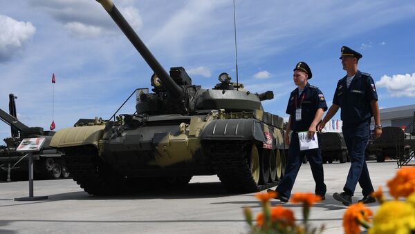 Xe tăng hạng trung T-55A tại Diễn đàn Kỹ thuật-Quân sự Quốc tế Army-2019 trong Trung tâm Hội nghị-Triển lãm Patriot - Sputnik Việt Nam