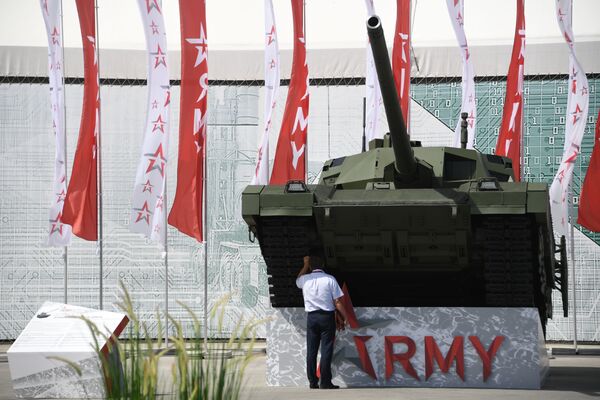 Xe tăng T-14 “Armata” tại Diễn đàn Kỹ thuật-Quân sự Quốc tế Army-2019 - Sputnik Việt Nam