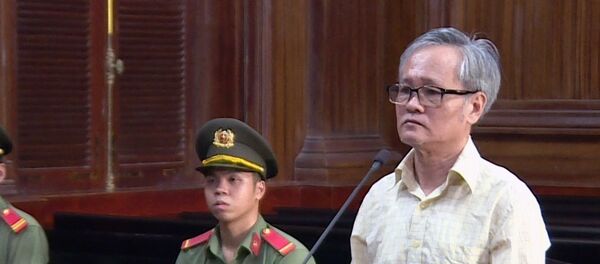 Bị cáo Trần Công Khải tại phiên tòa ngày 27/6/2019. Bị cáo Trần Công Khải tại phiên tòa ngày 27/6/2019. - Sputnik Việt Nam