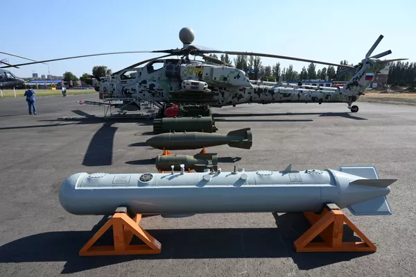 Máy bay trực thăng tấn công Mi-28NE “Thợ săn đêm” với bộ điều khiển kép Máy bay trực thăng tấn công Mi-28NE “Thợ săn đêm” với bộ điều khiển kép - Sputnik Việt Nam
