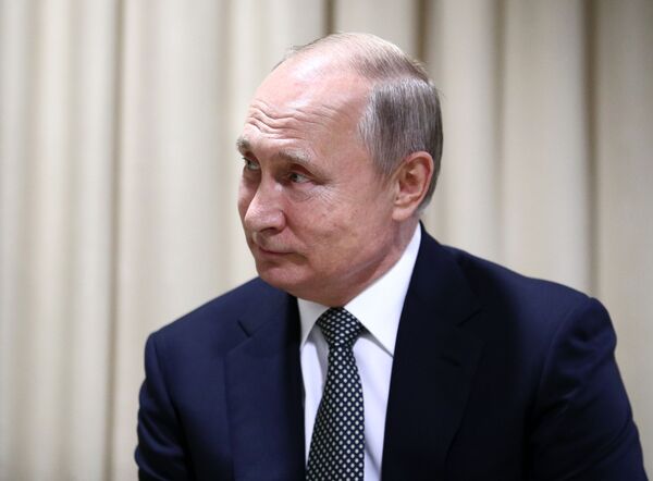 “Lệnh trừng phạt làm khổ tất cả”: Ông Putin và Thủ tướng Ý đã thảo luận về những đề tài gì? - Sputnik Việt Nam