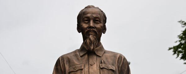 Nghi lễ khánh thành tượng đài CT Hồ Chí Minh tại Vladivostok Nghi lễ khánh thành tượng đài CT Hồ Chí Minh tại Vladivostok - Sputnik Việt Nam