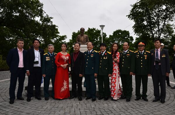 Chủ tịch Hồ Chí Minh trở lại với thành phố Nga “cứu tinh”  - Sputnik Việt Nam