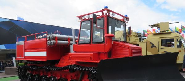 Xe chữa cháy rừng độc đáo PM-160 - Sputnik Việt Nam