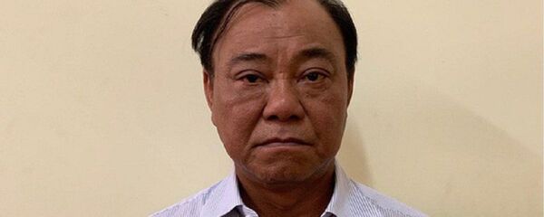 Bị can Lê Tấn Hùng tại Cơ quan điều tra Bị can Lê Tấn Hùng tại Cơ quan điều tra - Sputnik Việt Nam