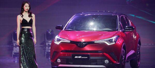 Xe Toyota IZOA tại Triển lãm ô tô Bắc Kinh - Sputnik Việt Nam