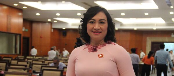 Ủy viên Bộ Chính trị, Bí thư Thành ủy Thành phố Hồ Chí Minh Nguyễn Thiện Nhân cùng lãnh đạo thành phố tặng hoa chúc mừng tân Phó Chủ tịch Hội đồng nhân dân Thành phố Phan Thị Thắng. Ủy viên Bộ Chính trị, Bí thư Thành ủy Thành phố Hồ Chí Minh Nguyễn Thiện Nhân cùng lãnh đạo thành phố tặng hoa chúc mừng tân Phó Chủ tịch Hội đồng nhân dân Thành phố Phan Thị Thắng. - Sputnik Việt Nam