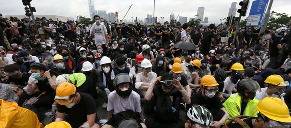 Cả ngàn nhà báo Hồng Kông đã xuống đường tuần hành - Sputnik Việt Nam