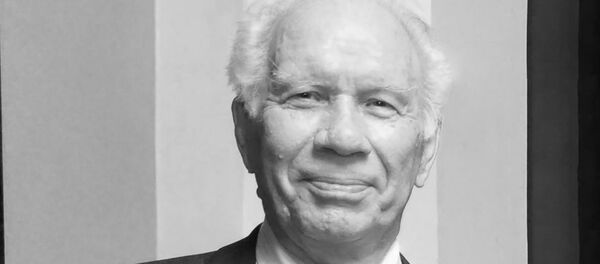 Evgeny  Glazunov  - Sputnik Việt Nam