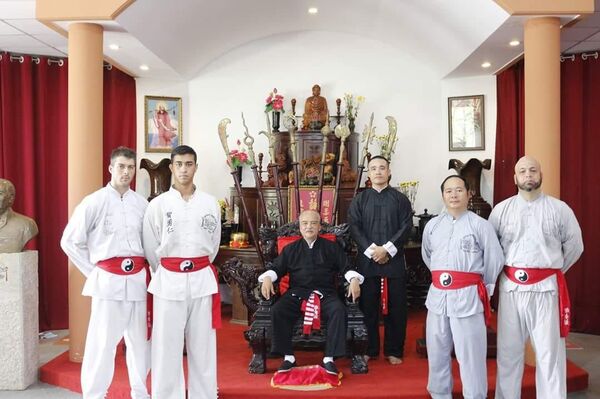 Tổng đàn chủ Vịnh Xuân Nam Anh giải thích bất ngờ về clip đánh túi bụi võ sư Vịnh Xuân (Video) - Sputnik Việt Nam