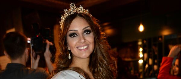 Hoa hậu Moskva 2015 Oksana Voevodina - Sputnik Việt Nam