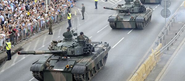 Cuộc diễu hành để vinh danh Ngày của Quân đội Ba Lan tại Warsaw, Ba Lan - Sputnik Việt Nam