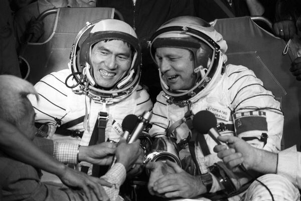 Người Mỹ nhảy với tử thần trên bầu trời Việt Nam - Sputnik Việt Nam