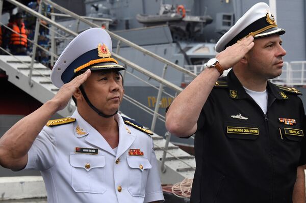 Tướng Nguyễn Chí Vịnh: Không nước nào có thể buộc Việt Nam chọn phe - Sputnik Việt Nam