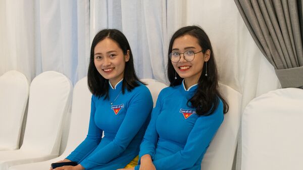 Thanh niên Nga muốn biết thêm về Việt Nam, thanh niên Việt Nam muốn biết thêm về Nga Thanh niên Nga muốn biết thêm về Việt Nam, thanh niên Việt Nam muốn biết thêm về Nga - Sputnik Việt Nam