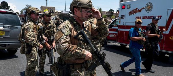 Cảnh sát Mỹ gần Cielo Vista Mall ở Texas - Sputnik Việt Nam
