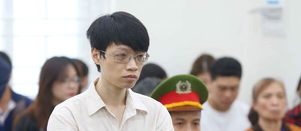 Bị cáo Nguyễn Anh Tú tại phiên tòa.  - Sputnik Việt Nam