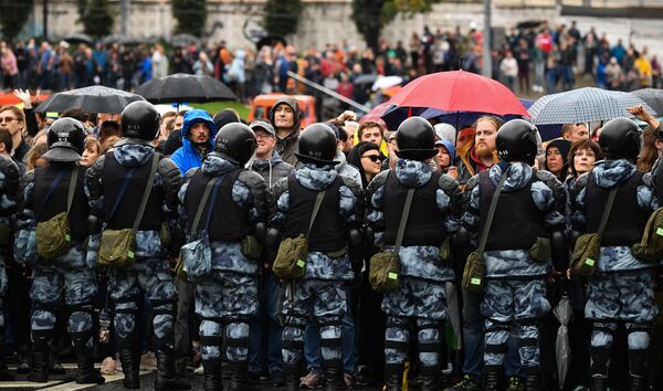  Khoảng 20 nghìn người tham gia cuộc mit-tinh hợp pháp ở Matxcơva - Sputnik Việt Nam