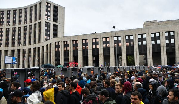  Khoảng 20 nghìn người tham gia cuộc mit-tinh hợp pháp ở Matxcơva - Sputnik Việt Nam