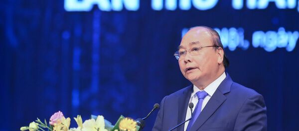 Thủ tướng Nguyễn Xuân Phúc phát biểu tại Lễ trao giải báo chí toàn quốc về phòng chống tham nhũng. - Sputnik Việt Nam