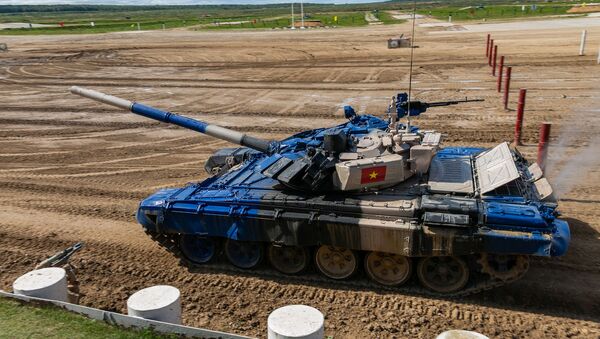 Xe tăng của Quân đội Nhân dân Việt Nam trên đường đua Tank Biathlon - Sputnik Việt Nam