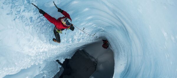 Tàu phá băng Will Gadd của Canada khám phá sông băng ở Greenland - Sputnik Việt Nam