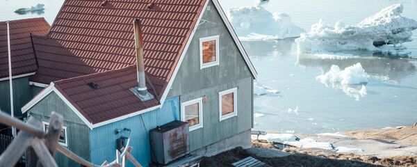 Ngôi nhà bên mép nước ở Greenland - Sputnik Việt Nam